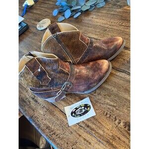 NWT Western / Cowboy Boots